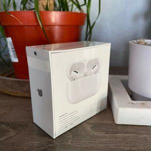 Apple AirePods Pro Wireless In-Ear Headsets - White
